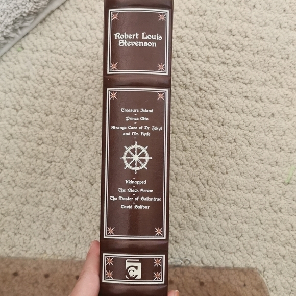 ROBERT Louis Stevenson seven novels book - Picture 5 of 7